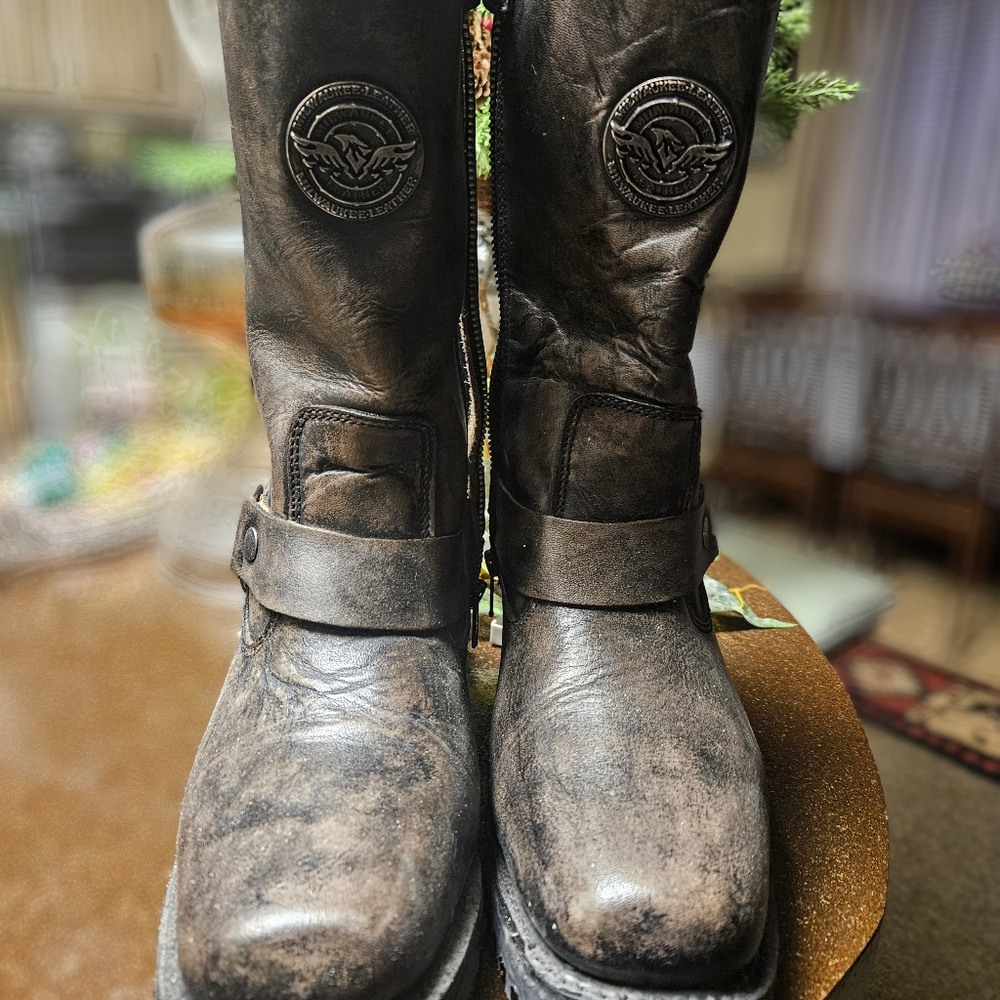 Milwaukee Leather Moto boots size 9 Like New!